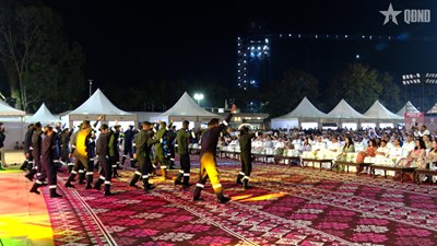 Gallery - 	Không gian văn hóa đa sắc màu tại Diễn tập MILAN 2026